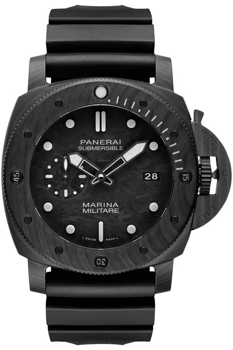 panerai submersible carbotech marina militare.